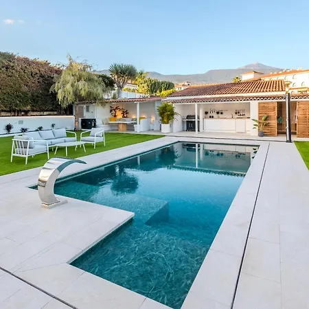 Chalet Luxury Teide View, Heated Pool, Sauna & Golf *