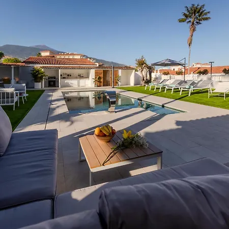 Luxury Teide View, Heated Pool, Sauna & Golf Chalet *