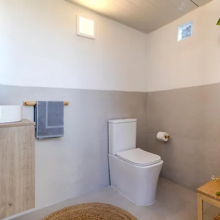 Chalet Luxury Teide View, Heated Pool, Sauna & Golf Puerto de la Cruz (Tenerife)